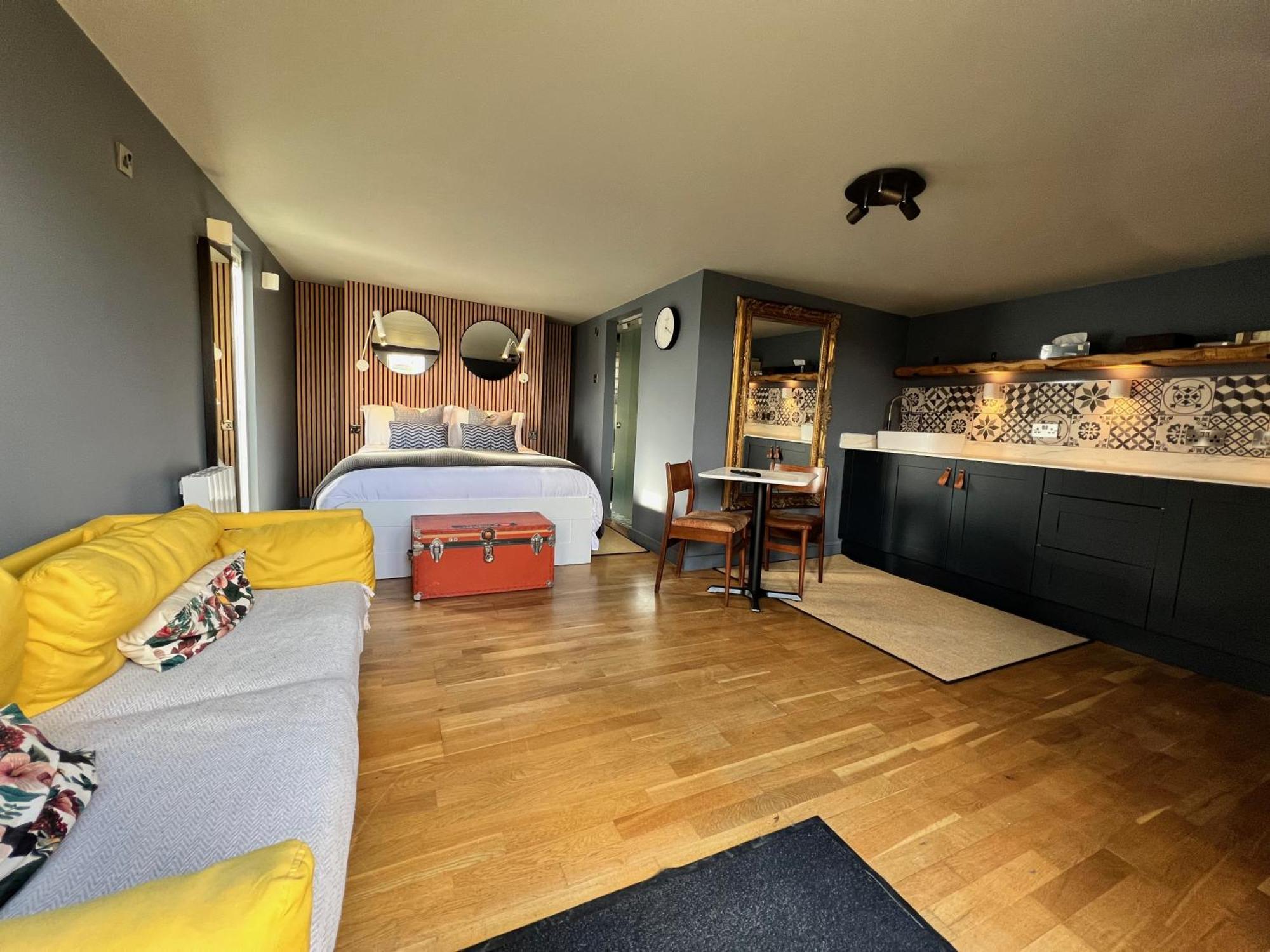 Rockmount Rooms & Apartment Τάβιστοκ Εξωτερικό φωτογραφία